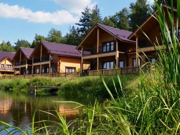 Фото — Гостиница Загородная Резиденция Бор, Брянск