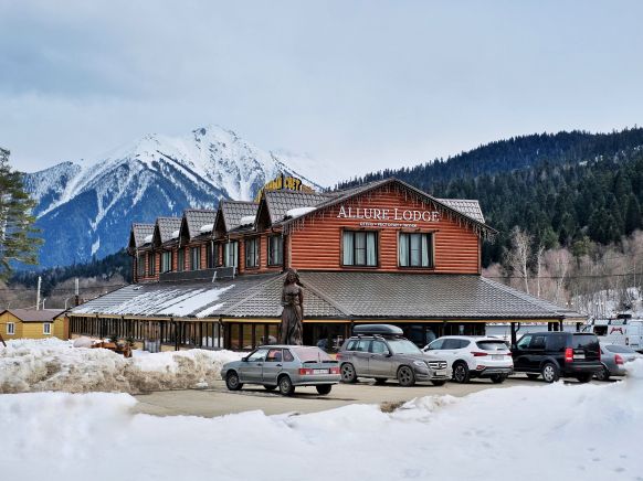 Фото — Отель Allure Lodge, Архыз