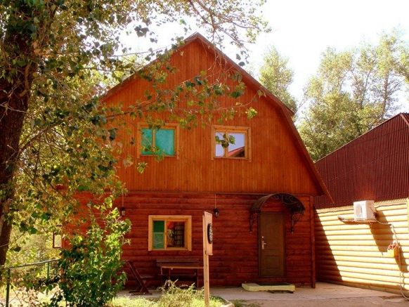 База отдыха Фаворит по адресу Астраханская обл., Харабалинский р-он, Бугор