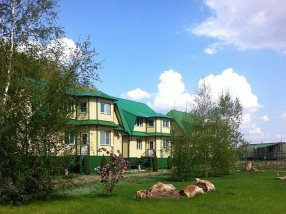 База отдыха Бристоль по адресу Вертячий, ул. Донская, д. 1А
