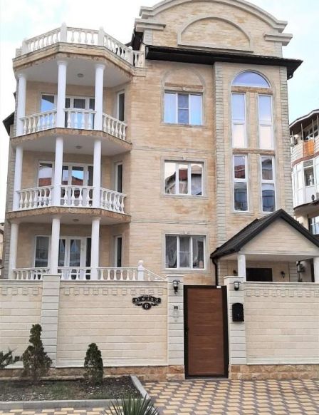 Фото — Гостевой дом На Круче, Геленджик