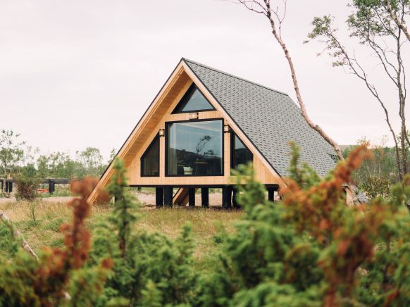 Гостиница Titovka Arctic River Park по адресу Мурманская обл., Печенгский м. о., п. Печенга