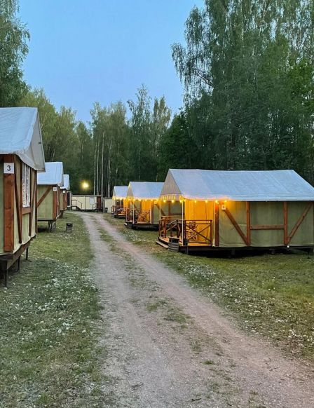 Фото — Кемпинг Кот и Дуб, Пушкинские Горы