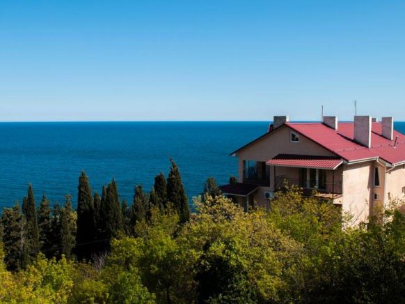 Отель Ай-Тодор по адресу Крым, г.о. Алушта, п. Бондаренково, ул. Кеппена, д. 23